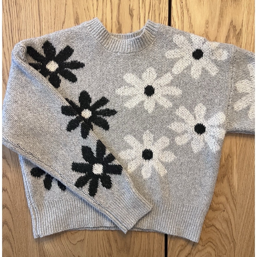 Freshman 1996 SWEATER Junior S‎ Cute and young vibe With Art Deco Flowers Gray